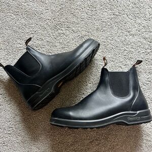 Blundstone 2058 All-Terrain Series Men’s 12 US Black Leather Chelsea Boots